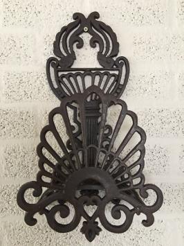 Schlauchhalter aus Gusseisen - wetterfest - Design aus dem Jahr 1900